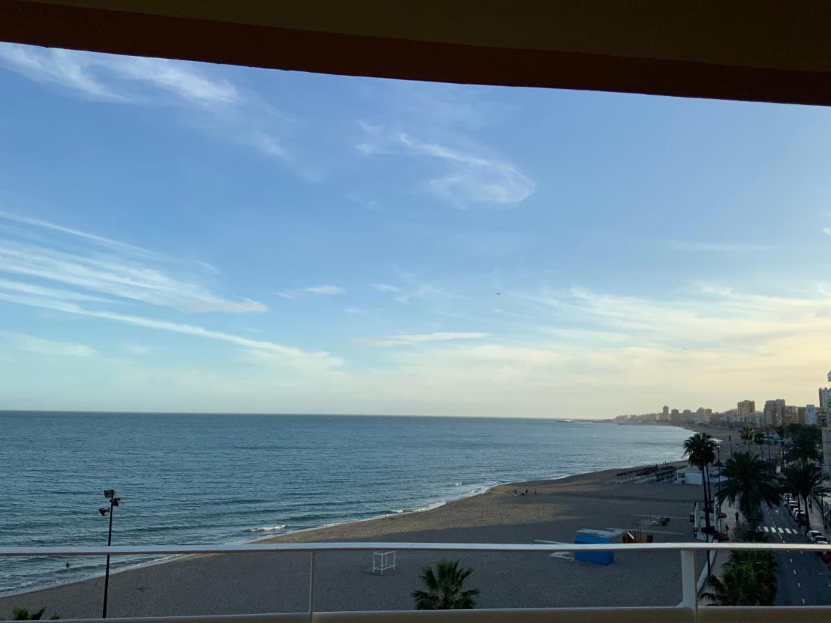 Apartamento En Primera Linea/Beachfront Apartment Фуенхірола Екстер'єр фото