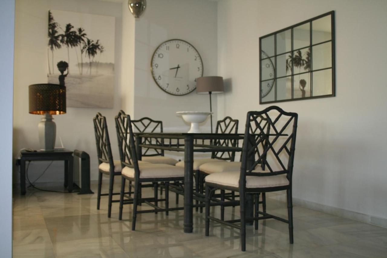 Apartamento En Primera Linea/Beachfront Apartment Фуенхірола Екстер'єр фото