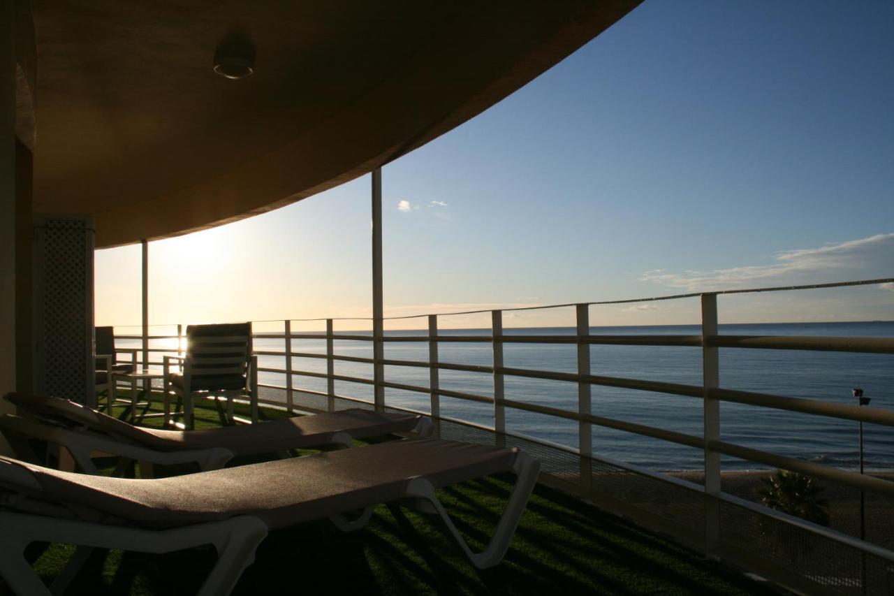 Apartamento En Primera Linea/Beachfront Apartment Фуенхірола Екстер'єр фото