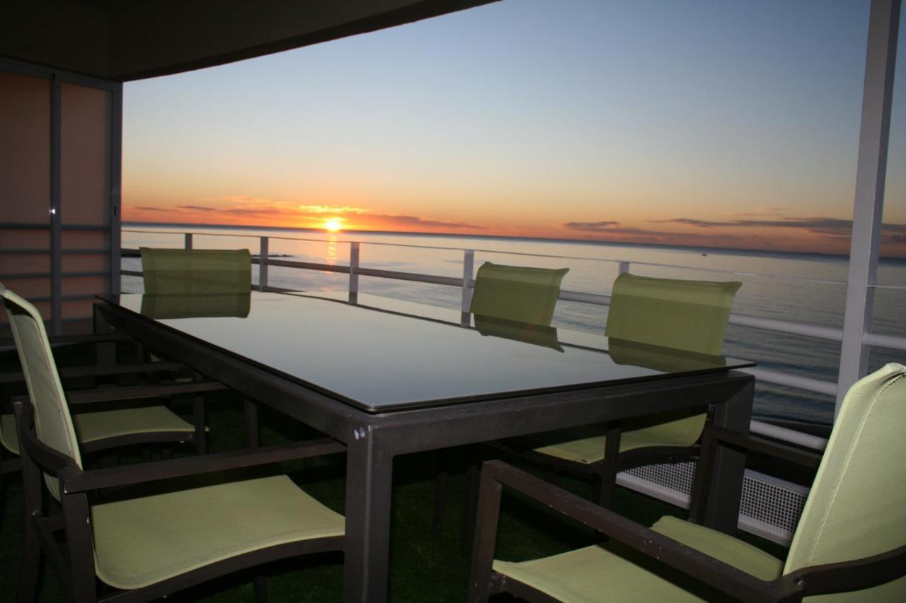 Apartamento En Primera Linea/Beachfront Apartment Фуенхірола Екстер'єр фото