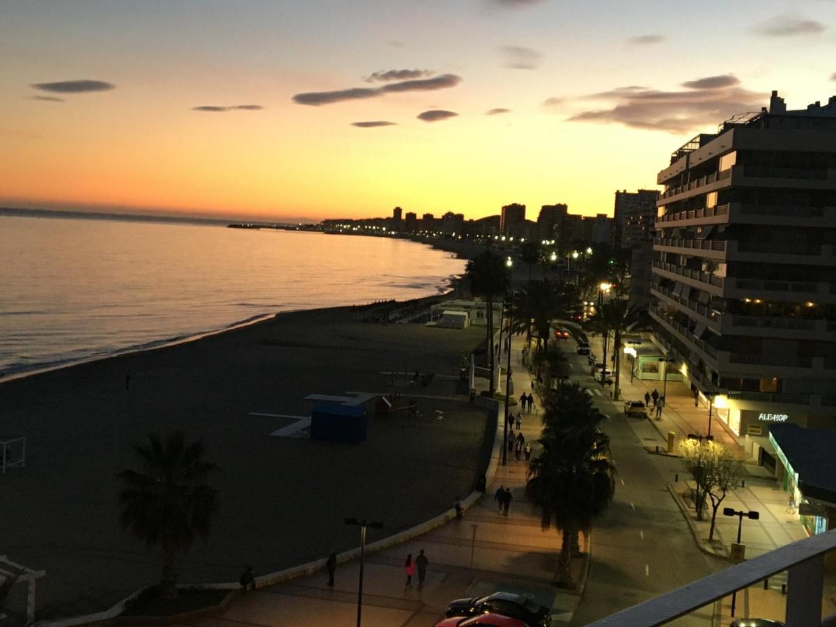 Apartamento En Primera Linea/Beachfront Apartment Фуенхірола Екстер'єр фото