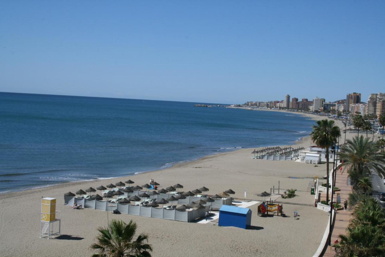 Apartamento En Primera Linea/Beachfront Apartment Фуенхірола Екстер'єр фото