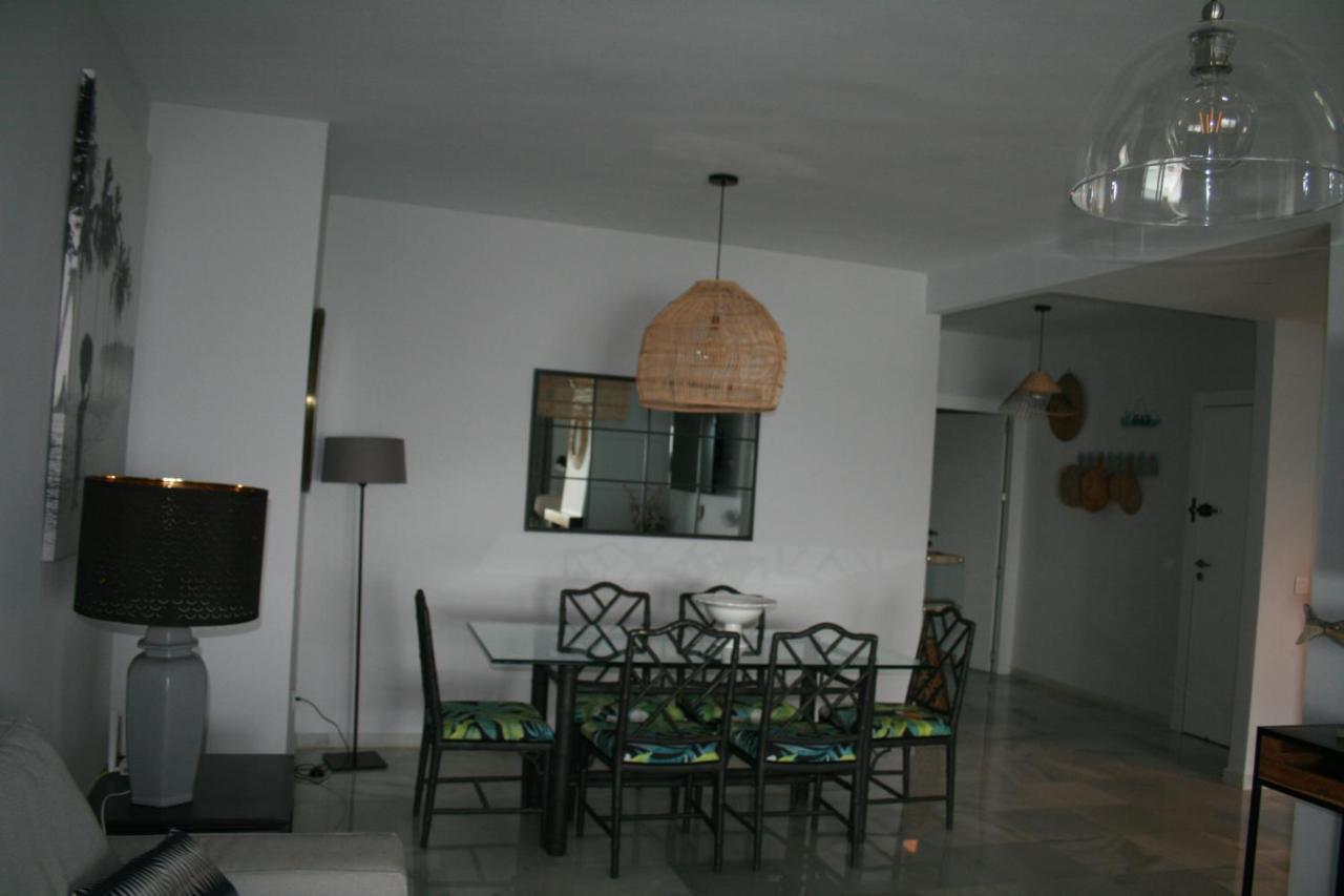 Apartamento En Primera Linea/Beachfront Apartment Фуенхірола Екстер'єр фото